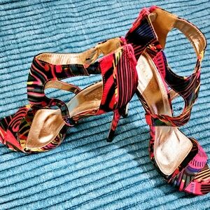 Liliana heels size 10